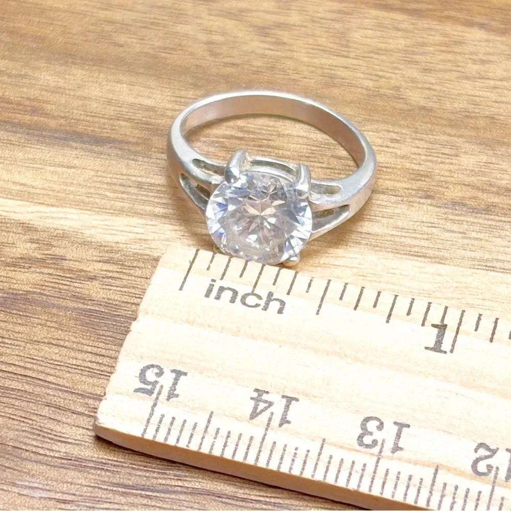 Vintage Art Deco Style Sterling Silver 925 Simulated Diamond Ring Size 7